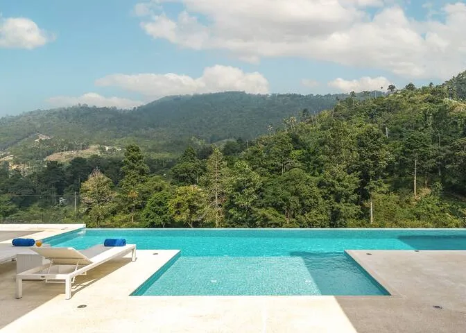 3 Bedroom Villa Waterfall
