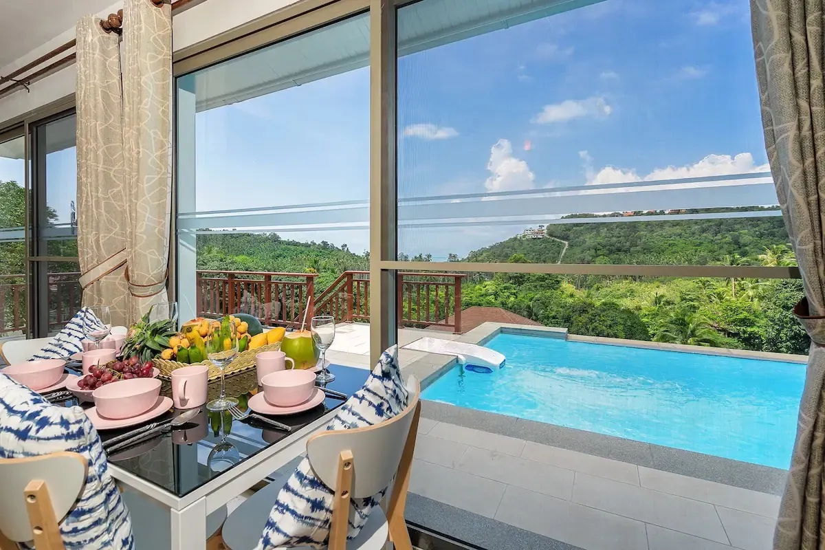 3 Bedroom Luxury Sea View Villa Mikia