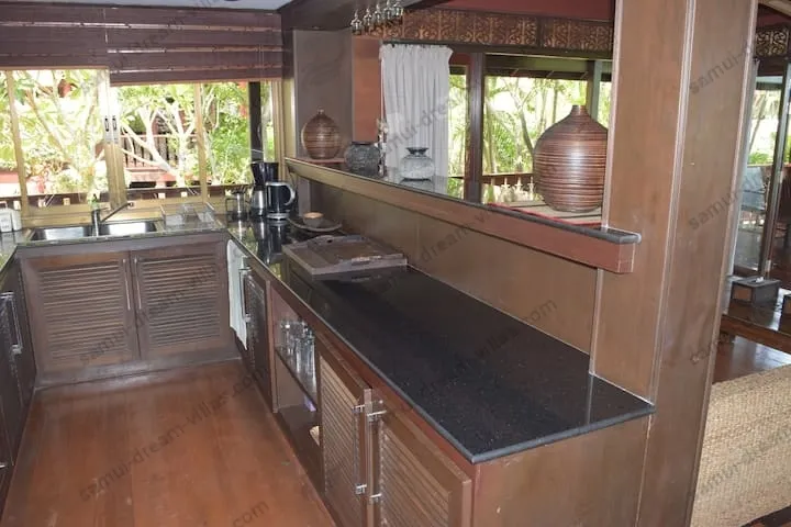 4 Bedroom Beachfront Villa ~ Villa 3 — photo 4