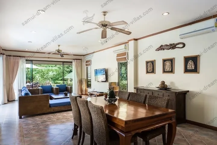 8 Bedroom Twin Villas - 20 seconds walk to beach — photo 3