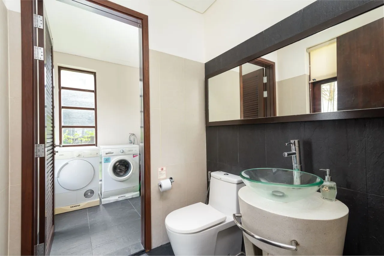 3 Bedroom Luxury Villa near Beachfront — photo 3