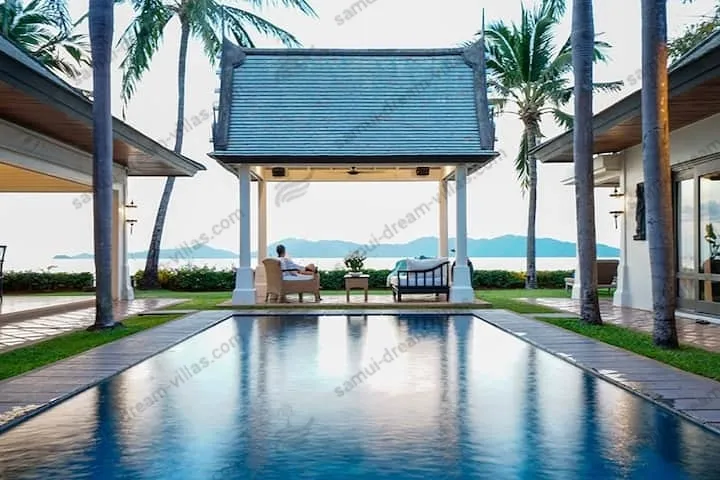 5 Bedroom Beachfront Villa Champion