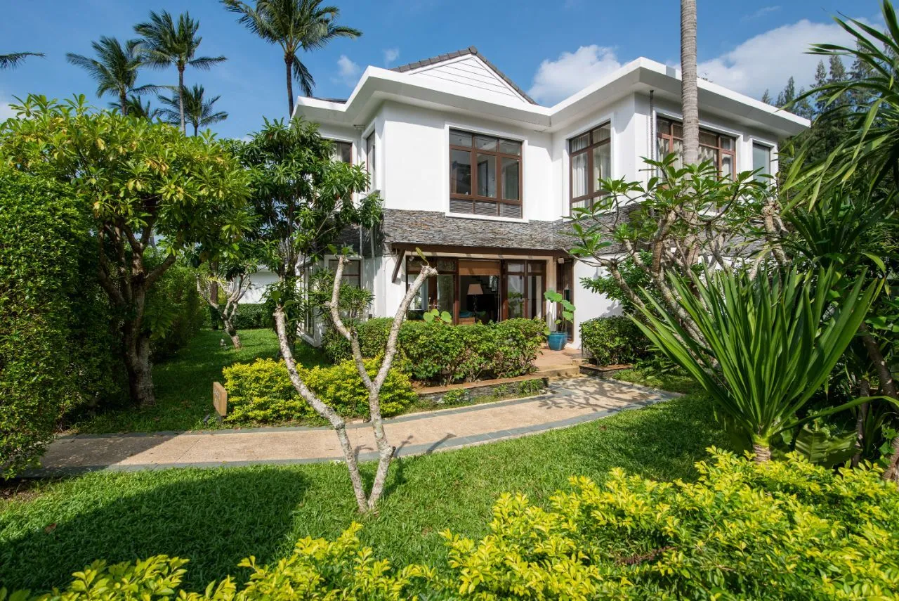 3 Bedroom Luxury Villa near Beachfront_2 — photo 5