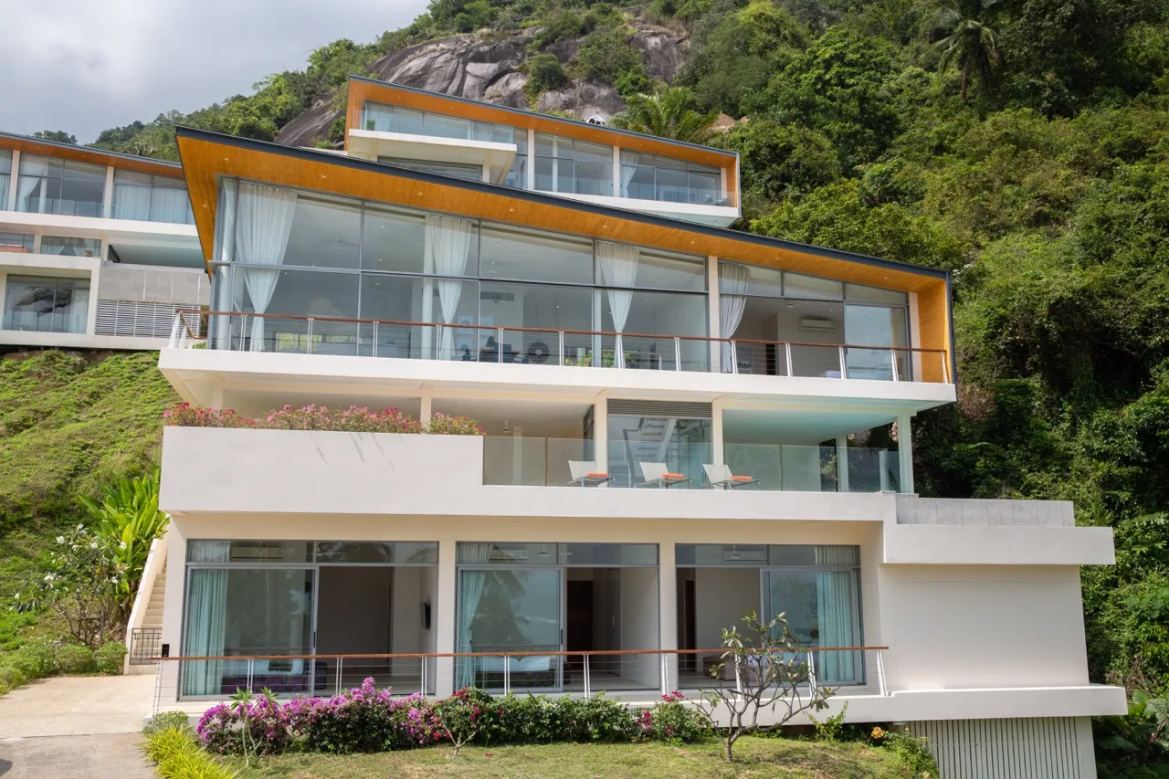 4 BR Seaview Villa Diamond