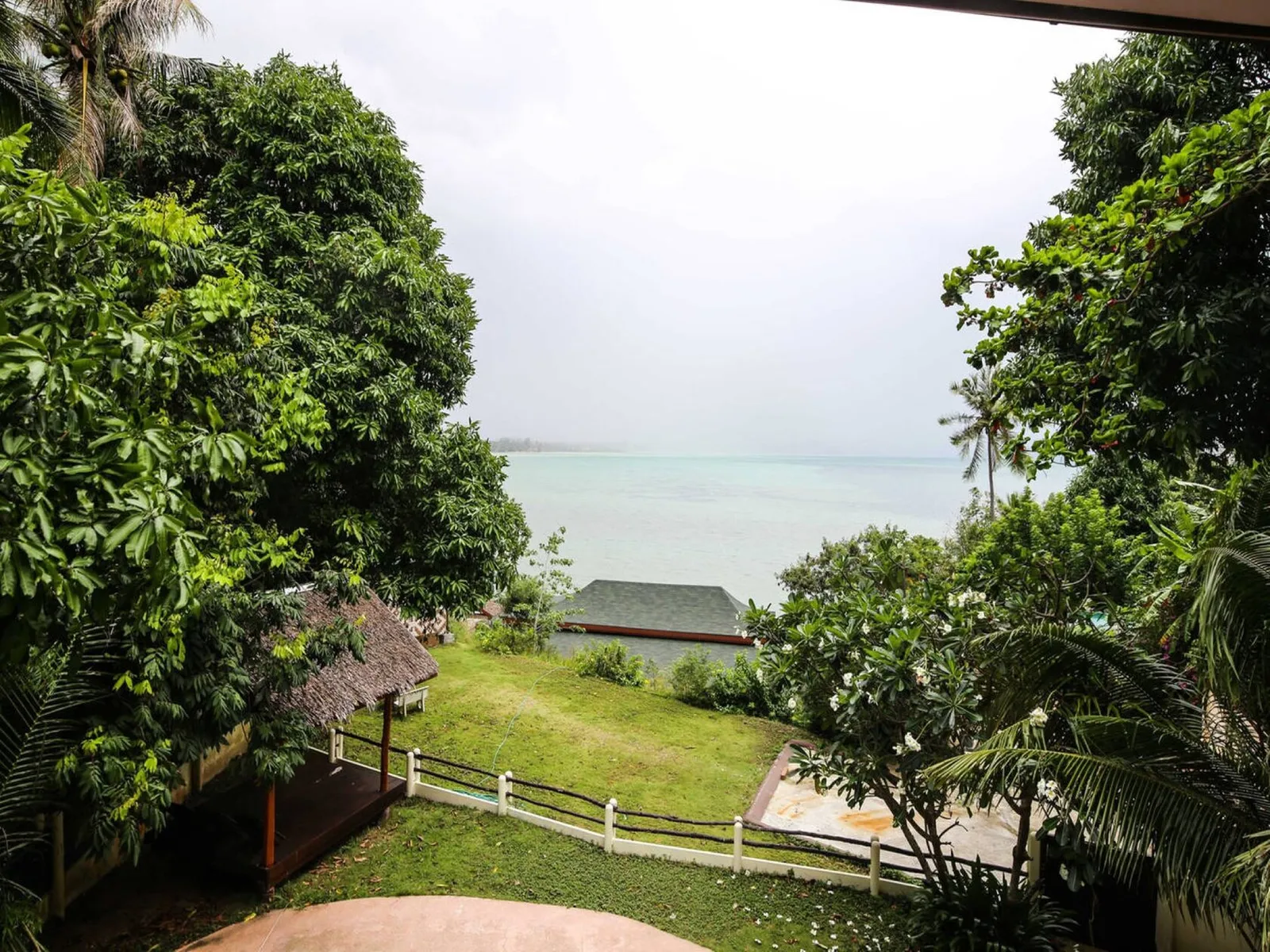 3 Bedroom Seafront Island View Villa ~ Ko Phangan