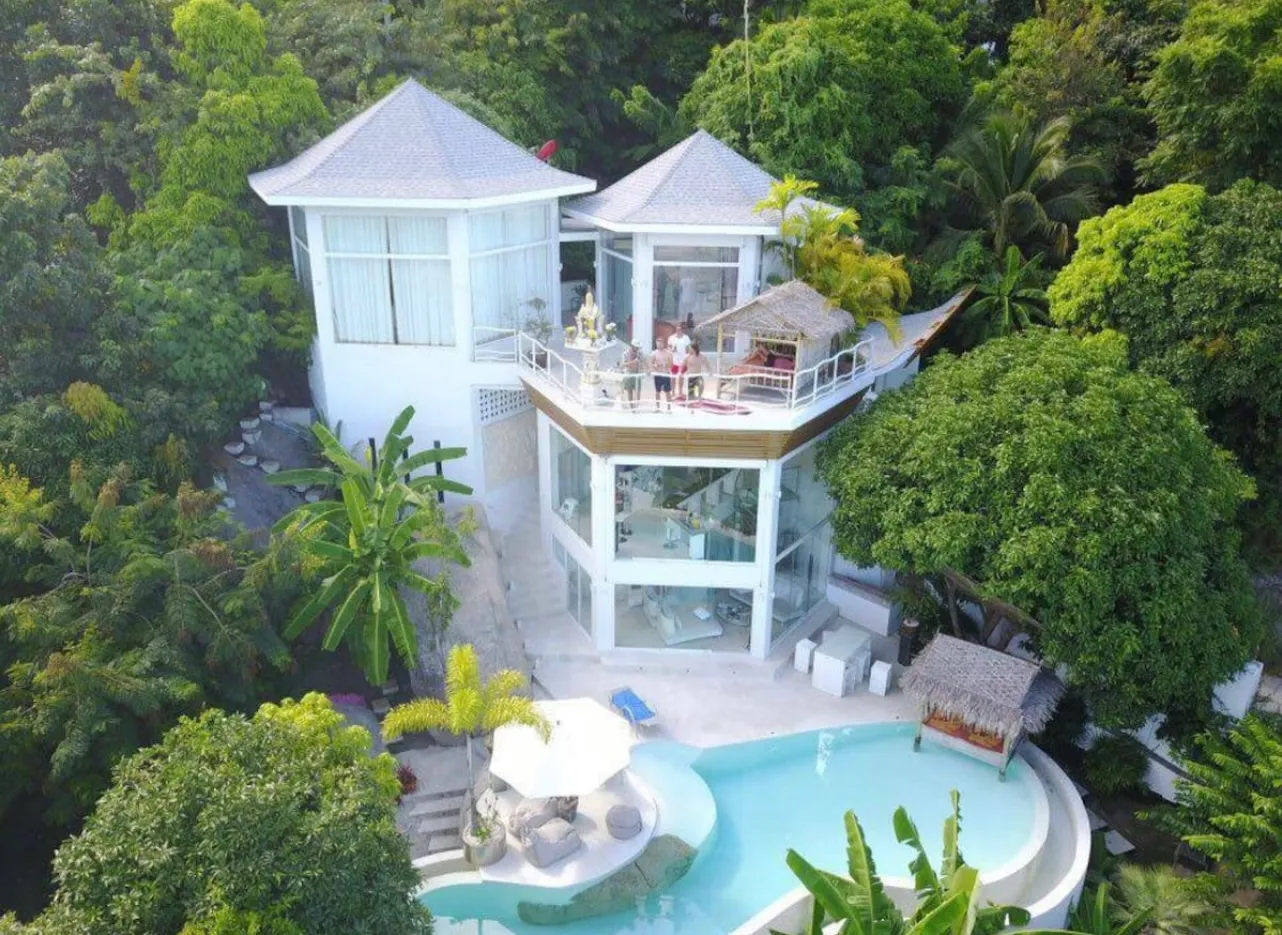 3 Bedroom Seaview Ocean Sun Villa