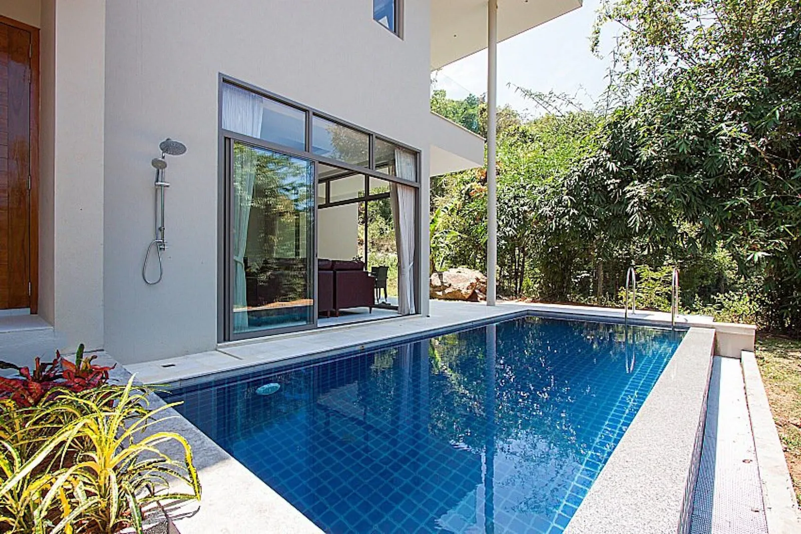 2 Bedroom Pool Villa in Quiet Location