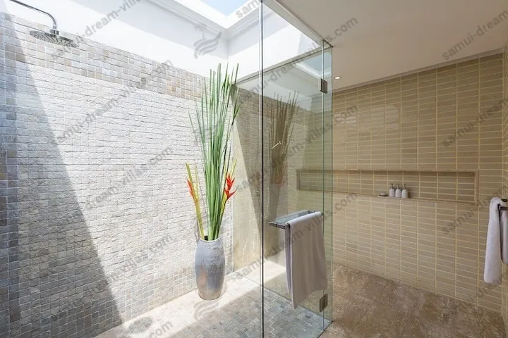 3 Bedroom Beachfront Villa Petals — photo 5